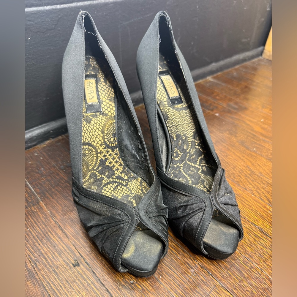 Zara Elegant Black Peep Toe Heels